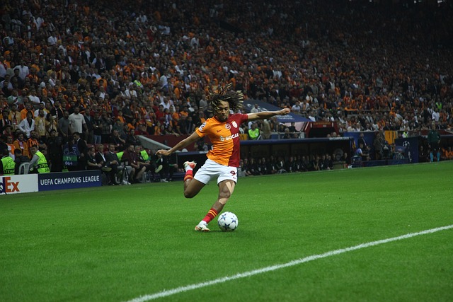 法比奥：他们开玩笑说我拿金靴但冠军挂零，希望在足协杯破零